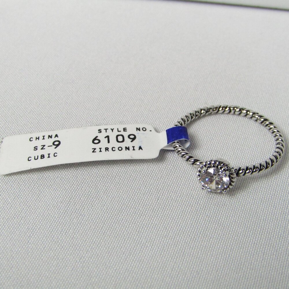 Cubic Zirconia | Stainless Steel | Ring | Size 9 | Women's | New - Picture 2 of 3